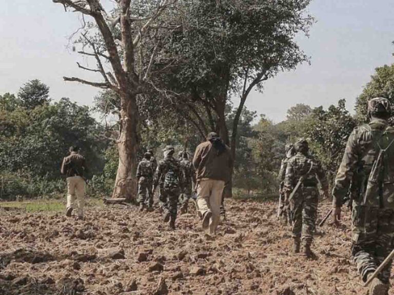 KYLLON ÏAP 8 NGUT KI LEHNOH NAXAL, U WEI U SHIPAI HAKA JINGTHER KULI HA CHHATTISGARH