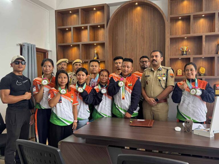 45 Tylli Ki Medal Khur Ka Kynhun Meghalaya Na Ka Asian Arm-Wrestling Championship Na Delhi