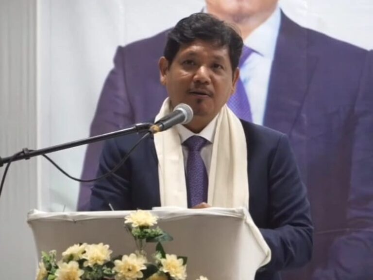 Ka sorkar ba nga ialam kam dei ka sorkar kaba iarap ia ki paidbah tang ha ka por election, ong Conrad