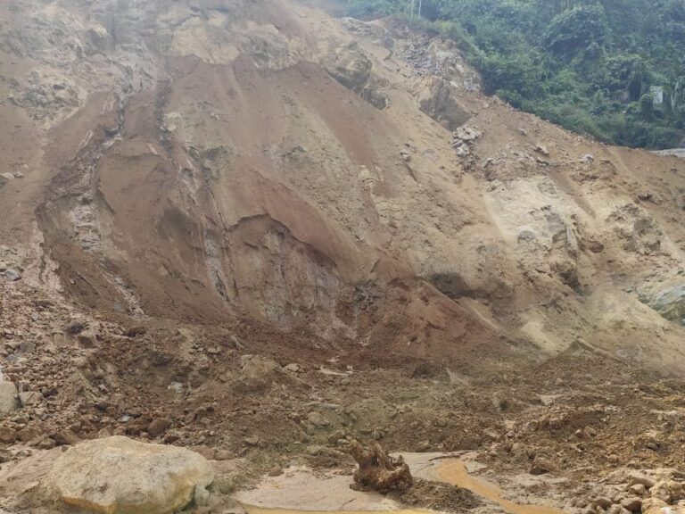 Jur ka kam tih khyndew beain ha Marwet, kynnoh ba ym shimkhia u Range Officer ka tnat Forest