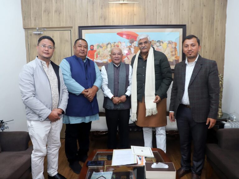 Ha Delhi kynduh u Bah Sanbor Shullai ia u Myntri Sorkar pdeng ban iakren halor ka kam jngohkai pyrthei ka Meghalaya