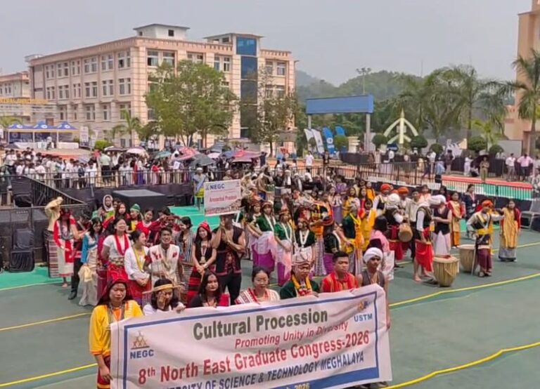 Hiar USTM Ki Myntri Sorkar Ban Plie Ia Ka Prokram Ka Jingiakynduh Ki Samla Pule Shatei Lam Mihngi