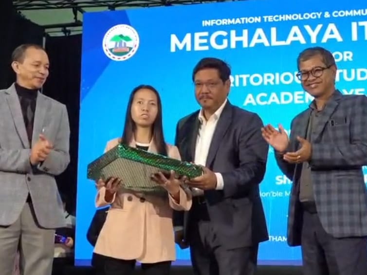 Pynkup burom u Conrad ia ki samla pule ba ioh pdiang ia ka Meghalaya IT Awards 2026