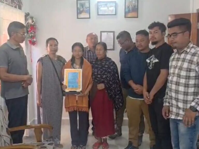 Pynkup Burom Ka KSU Ïa Ka Daïakmen Ika, Ka Samla Ba Mad Jingjynjar Bad Kaba Rung Ha Ka Top-20 Ka SSLC