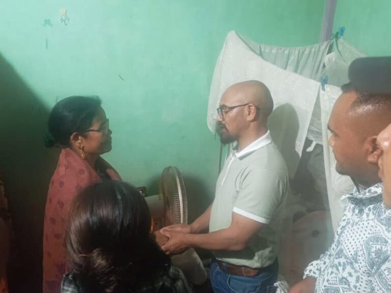 Ardent visits family of man who died while attending Motphran gathering