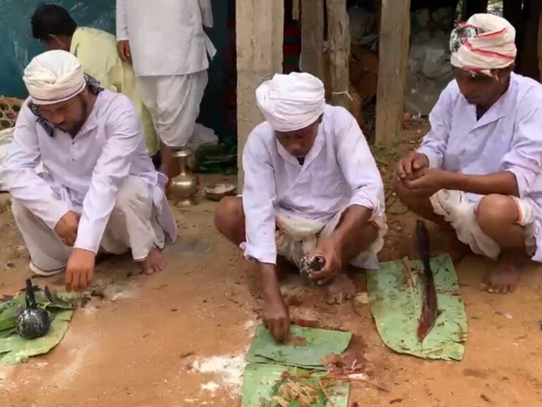U snem ba bha ïaki khun ki hajar, paw ki dak ki shin haka lehñiam Pomblang ha Iewmawlong